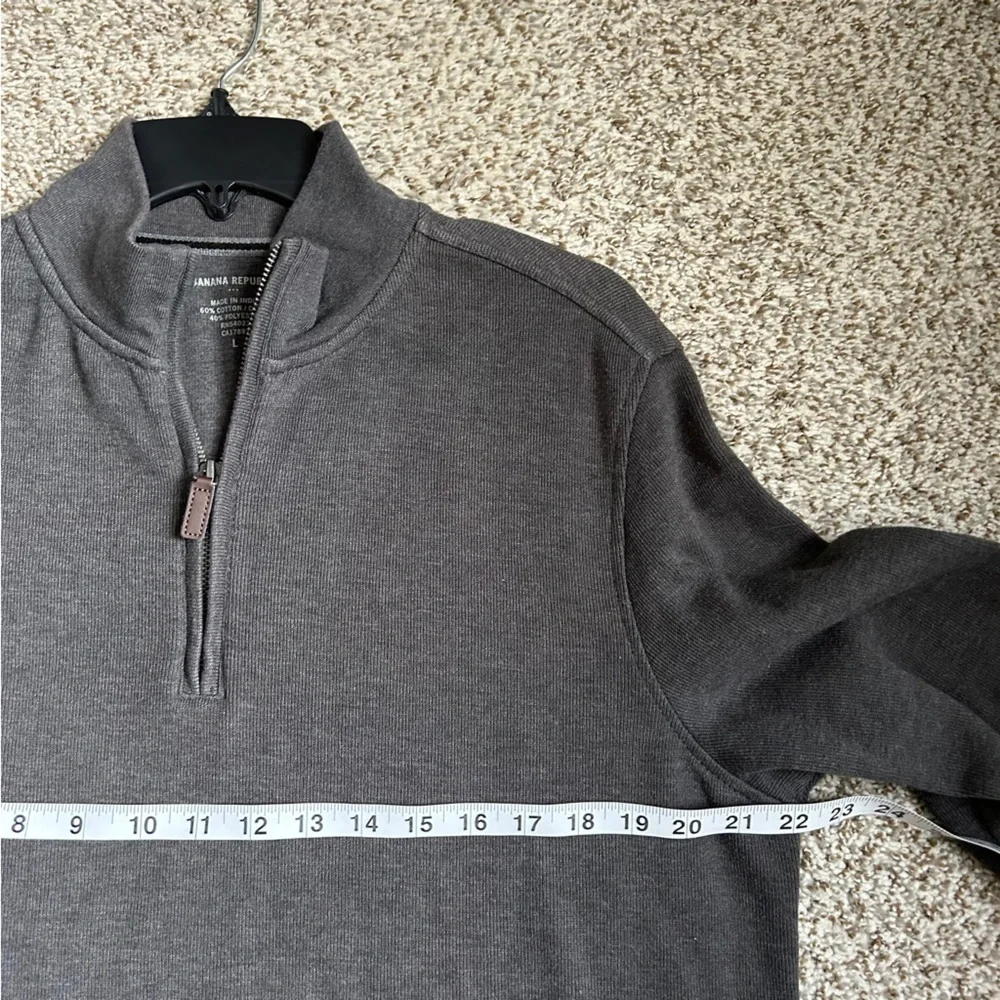 Banana Republic Grey Quarter Zip Pullover Sweatshirt Casual Large Elbow Patch